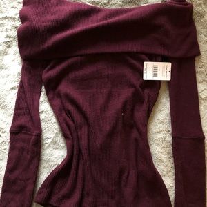 New! Free People cozy off shoulder top Sz L